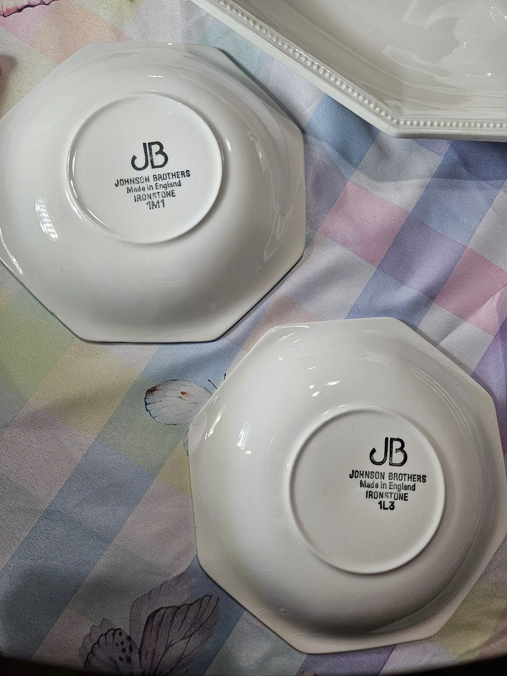 Vintage Johnson Brothers Heritage White‎ Ironstone 7-Piece Serving Set